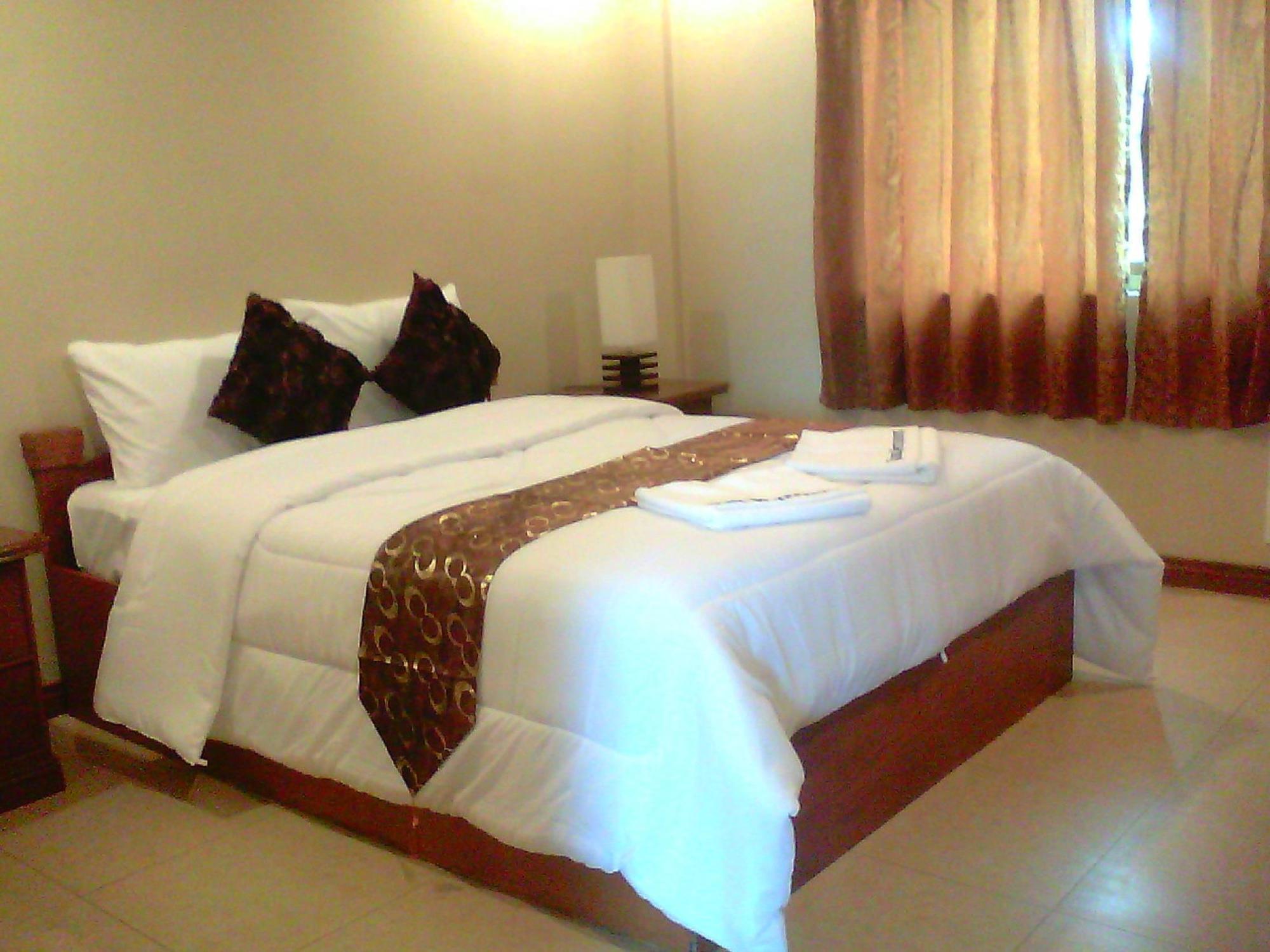 Subic Waterfront Resort And Hotel Exterior foto